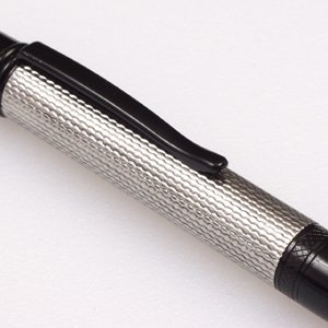 stainless straight line turned pen