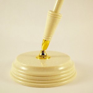 corian desk pen