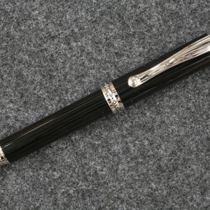 Jr Statesman Rollerball