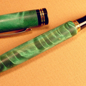 First closed-end pen