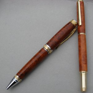 Ultra Cigar and Amboyna burl fountain pen
