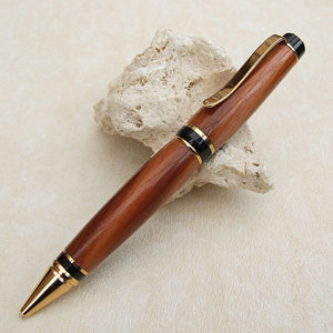 English Plum - Gold Ti Cigar