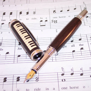 Piano fountain pen