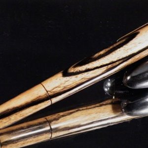 Calypso in Black and White Ebony