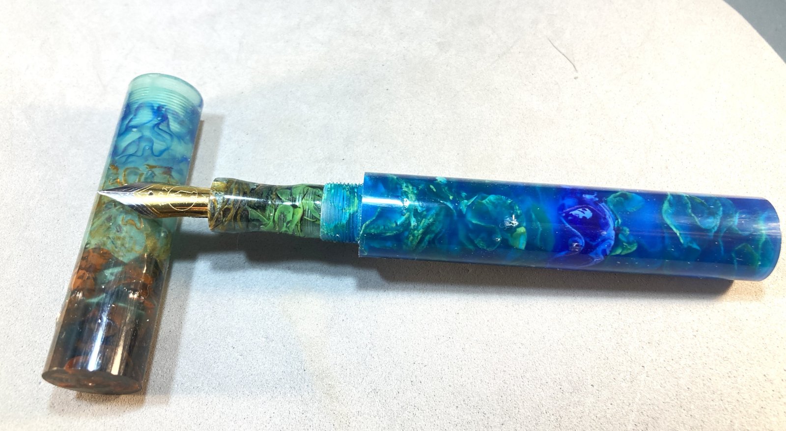003.JPG