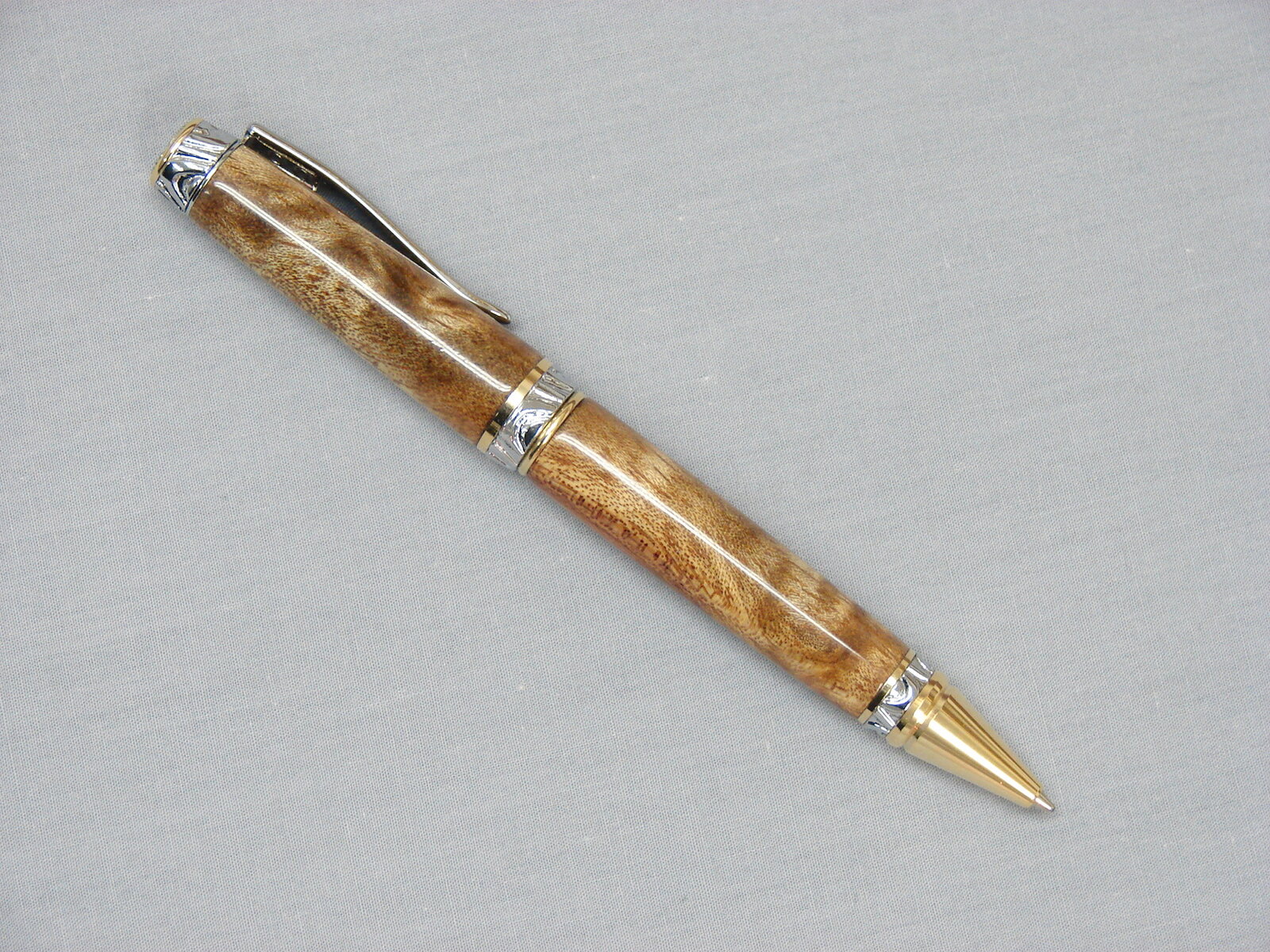 #1 - Ultra Cigar Ballpoint and Bubinga.JPG