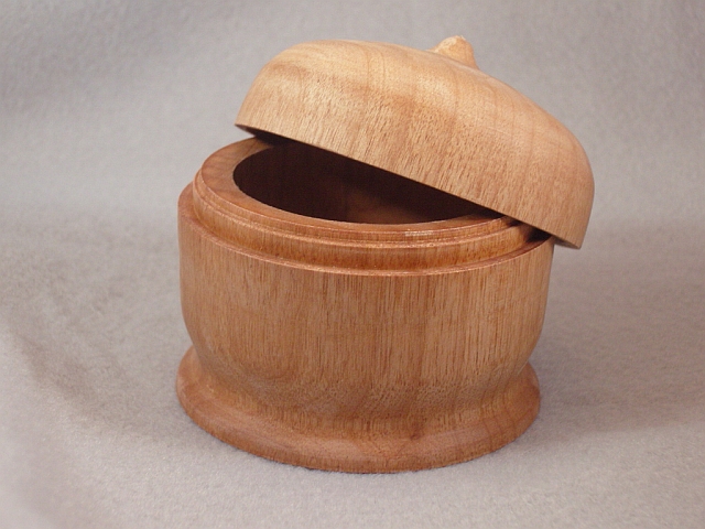 1st lidded box