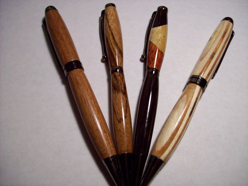 4 Pens