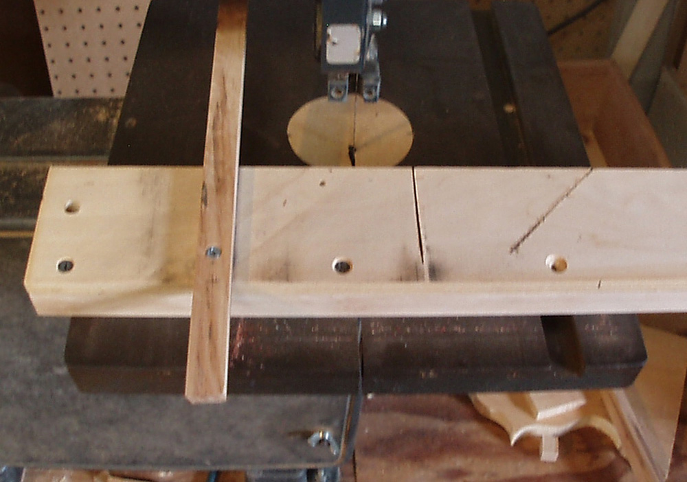 90 & 45 Bandsaw sled -3