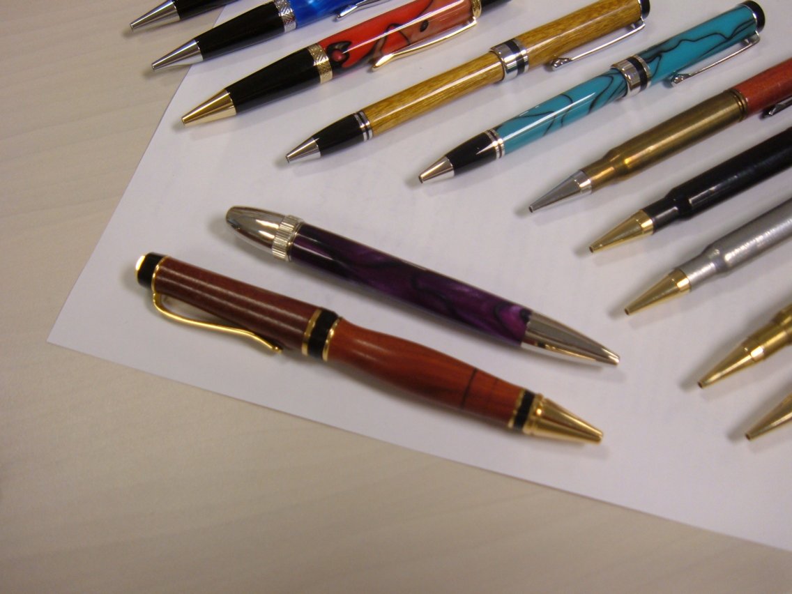 A bunch or earlier pens