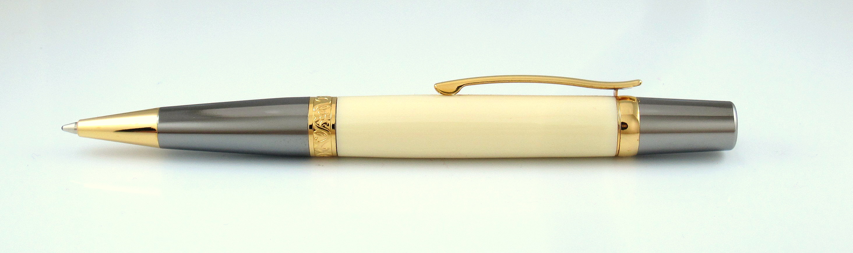 Alt. Ivory on Elegant Sierra Ti Gold/Black Ti