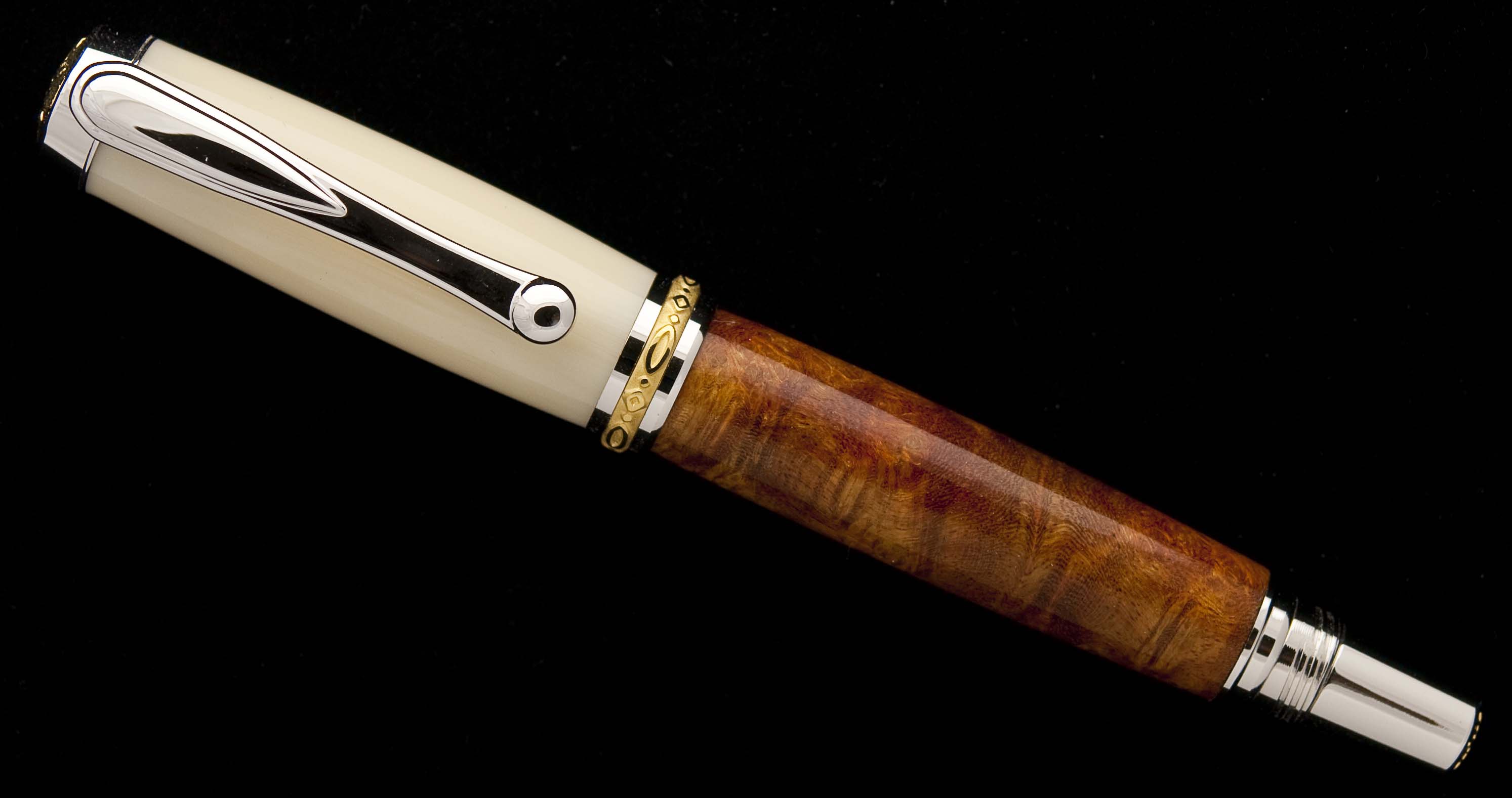 Alternate Ivory and Logwood Burl on Jr. Statesman