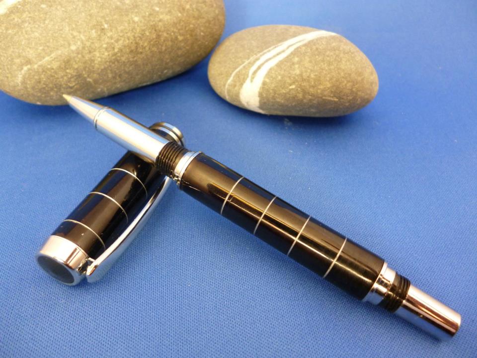 Aluminium pen, anodised black