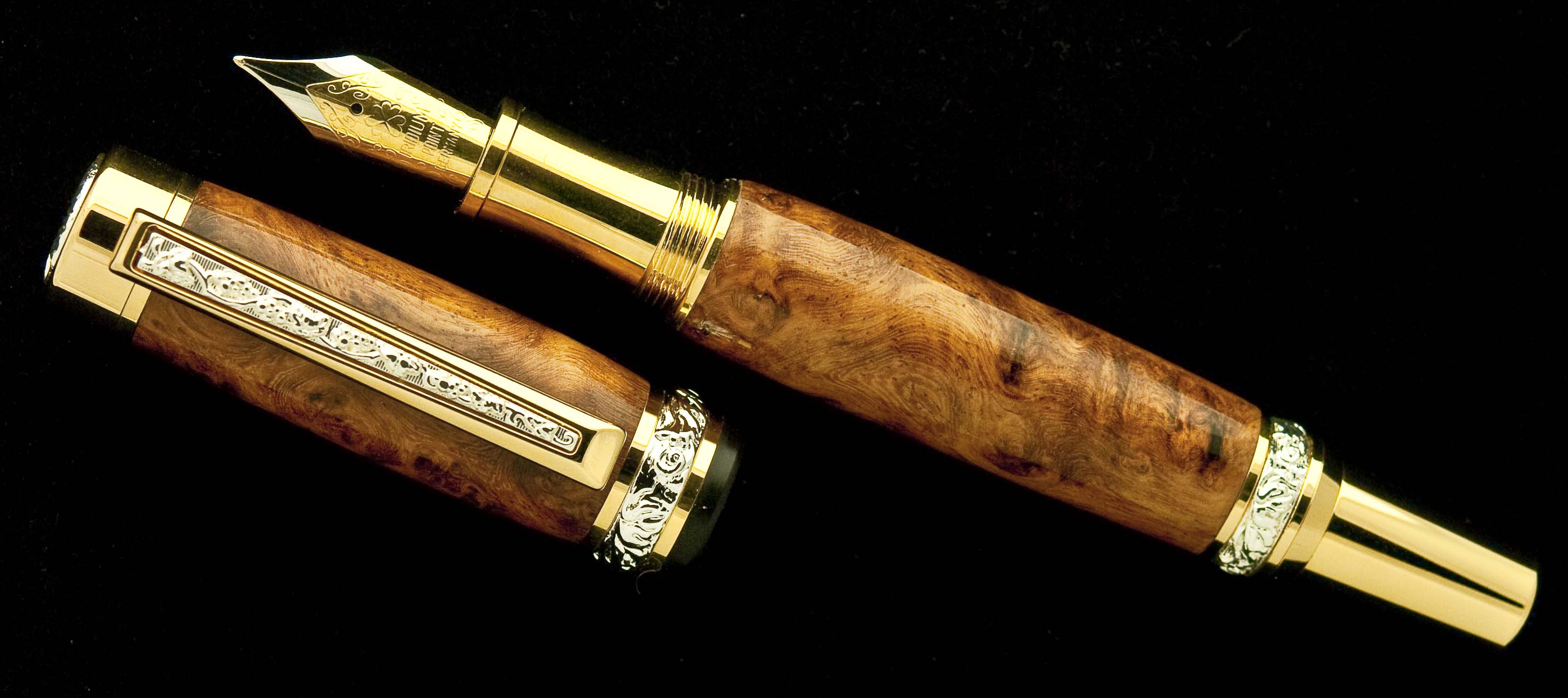 Amboyna Burl Cambridge Gold/SS Fountain Pen