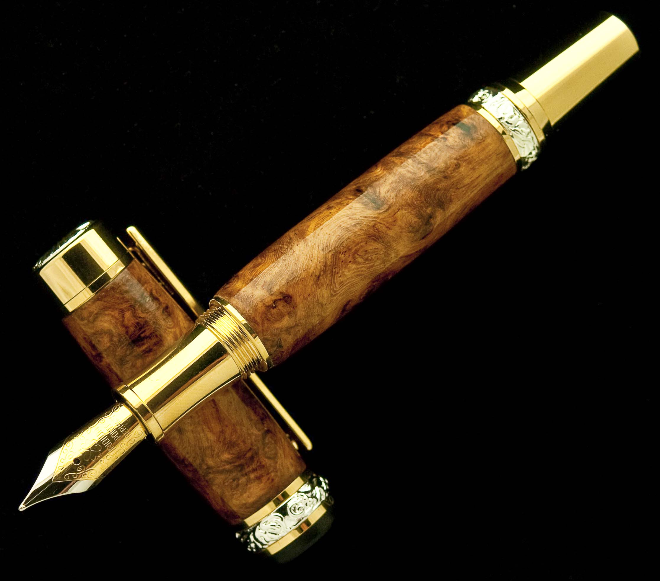 Amboyna Burl Cambridge Gold/SS Fountain Pen