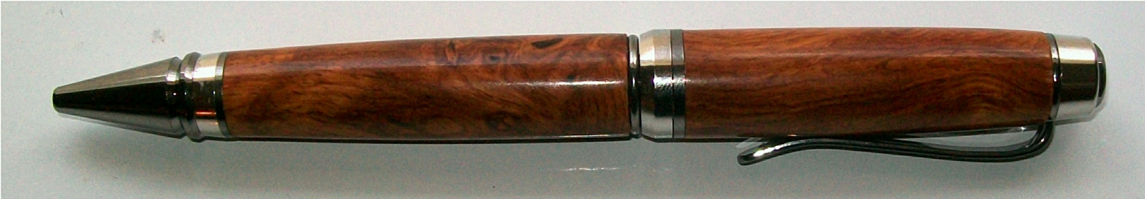 Amboyna Burl Cubano cigar