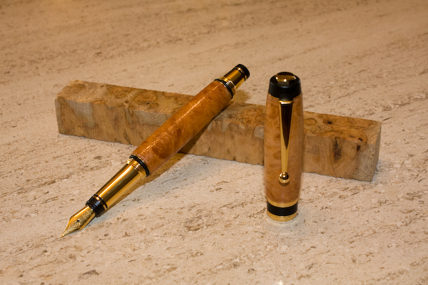 Amboyna burl fountain pen