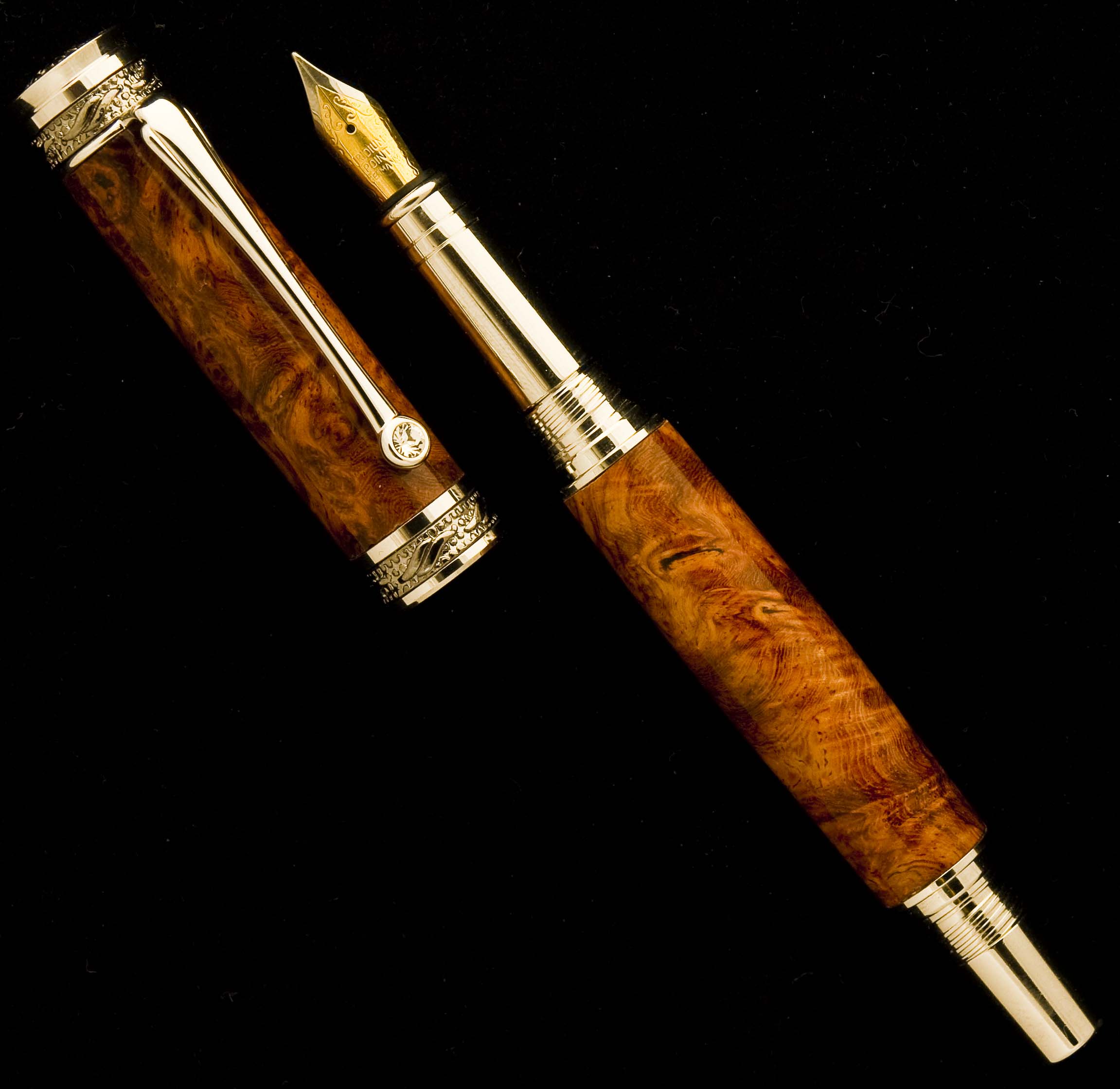 Amboyna Burl Majestic Junior Fountain Pen