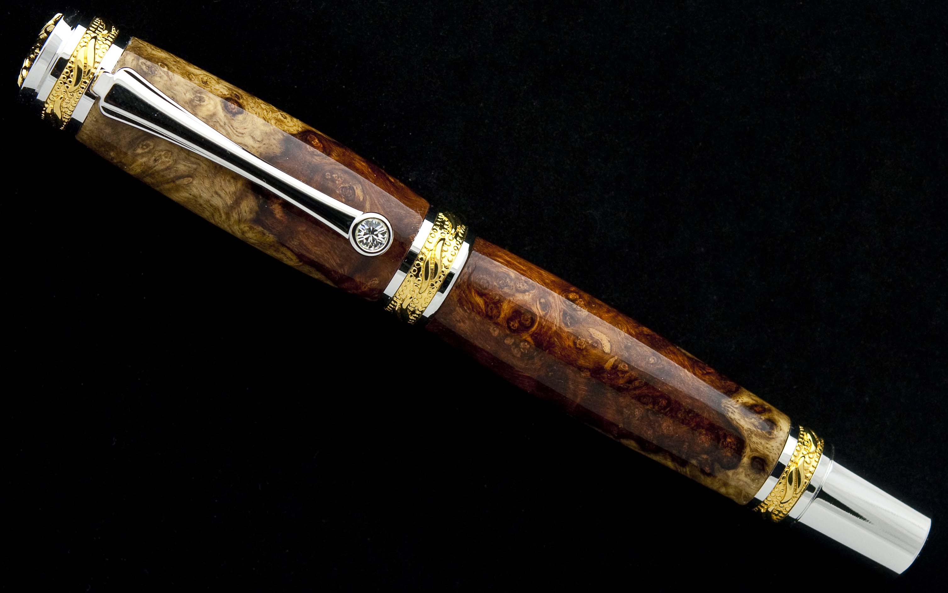 Amboyna Burl with Sapwood Majestic Rollerball