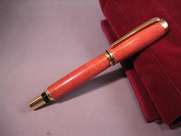 Baron fountain pen with Pink Ivory