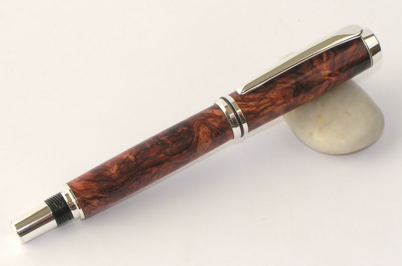 Baron FP - Honduras Rosewood Burl 2 (closed)