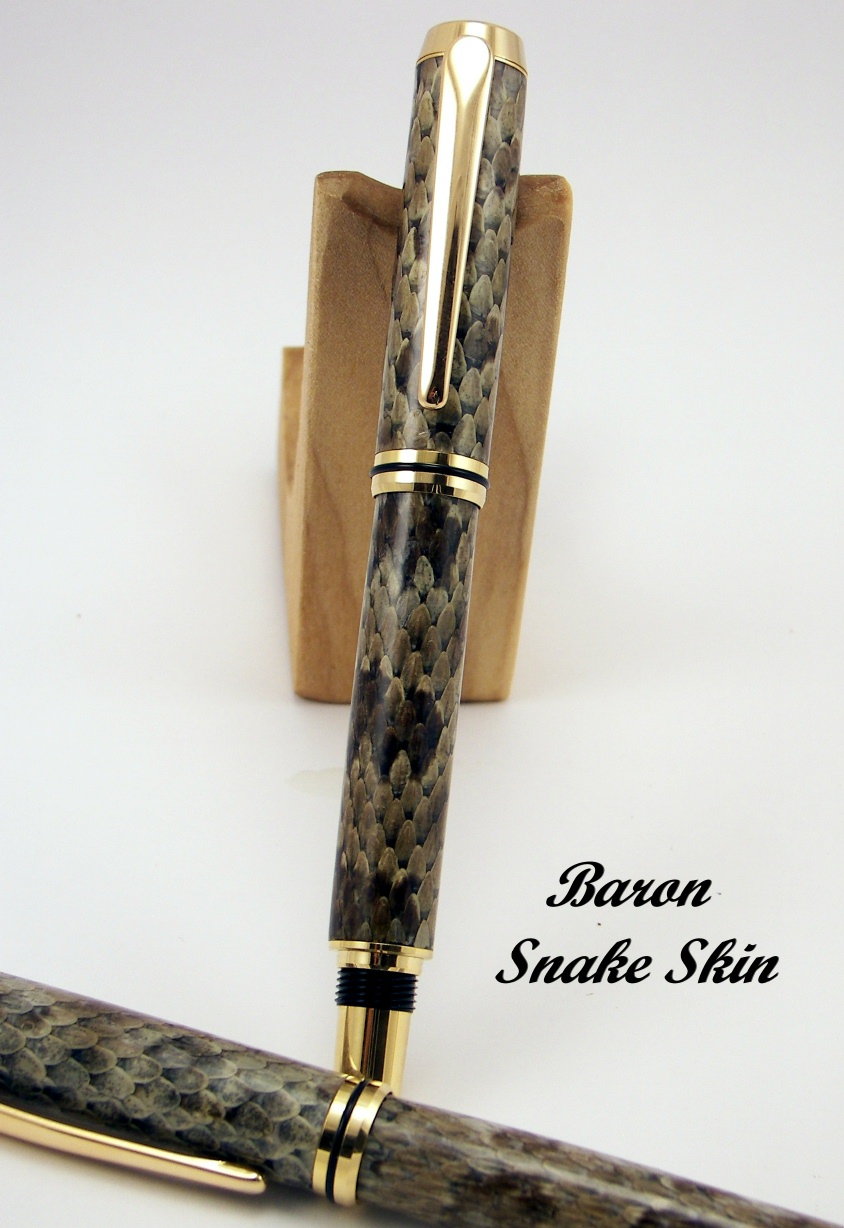 Baron Rattle Snake Pen
