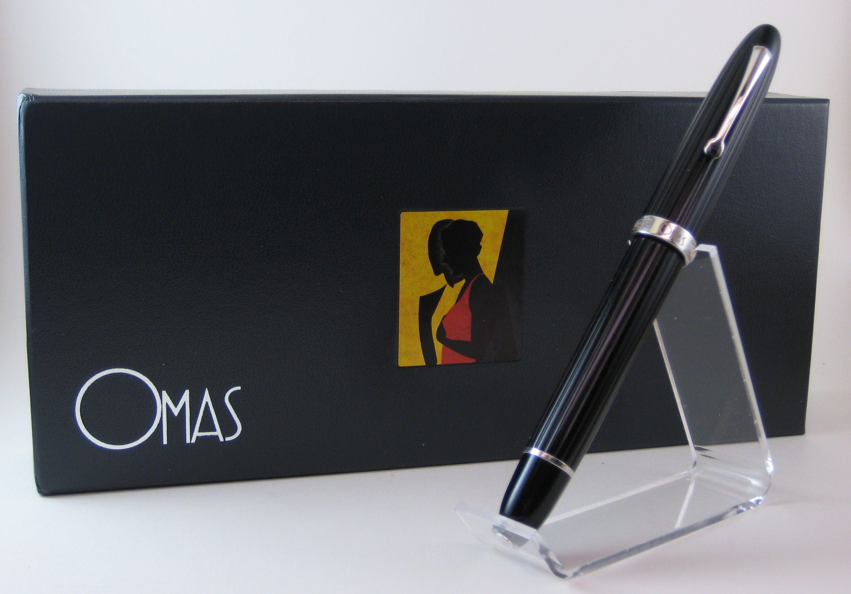 Bash 12 Omas Pen Auction