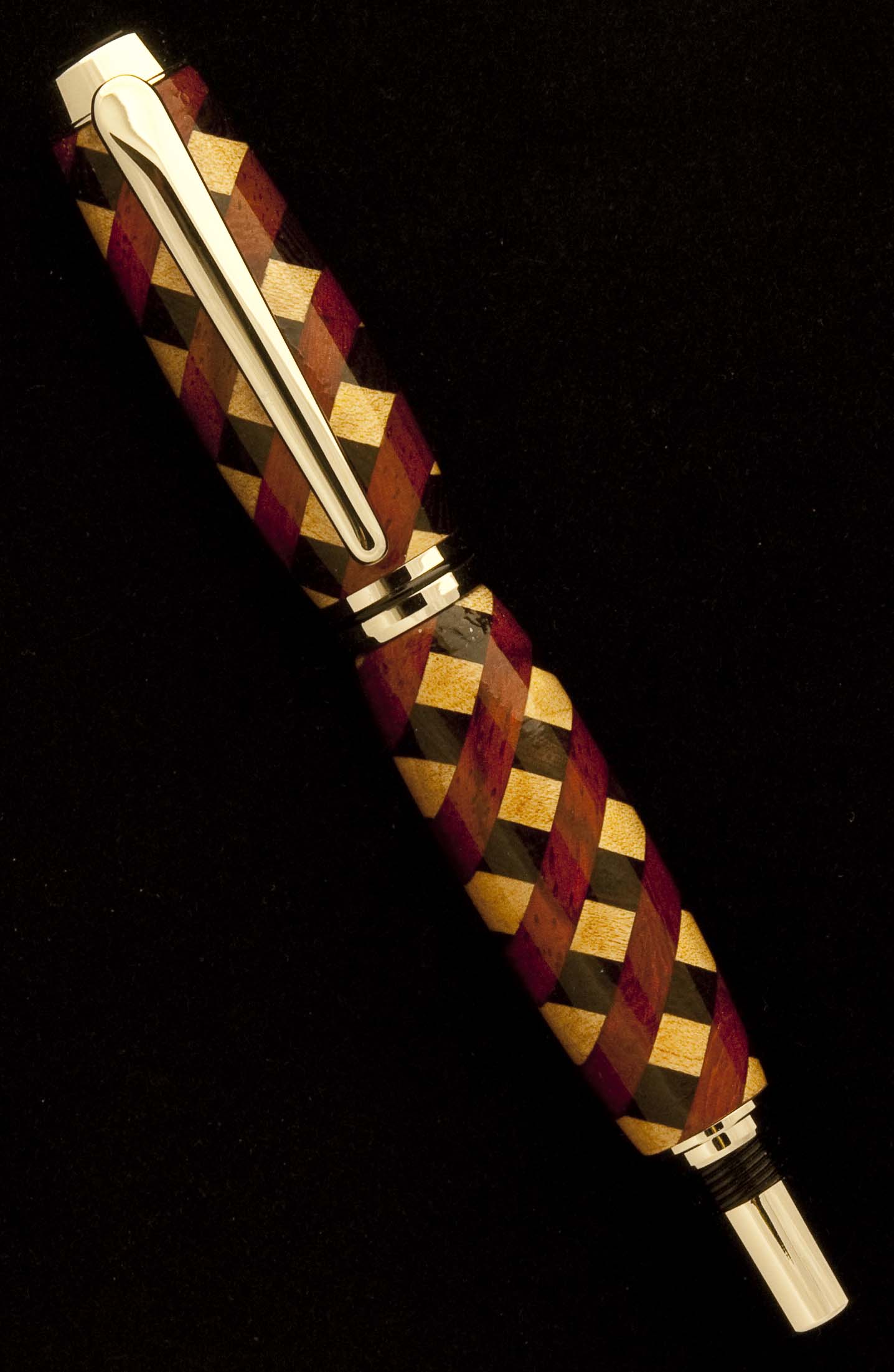 Basketweave Platinum Navigator