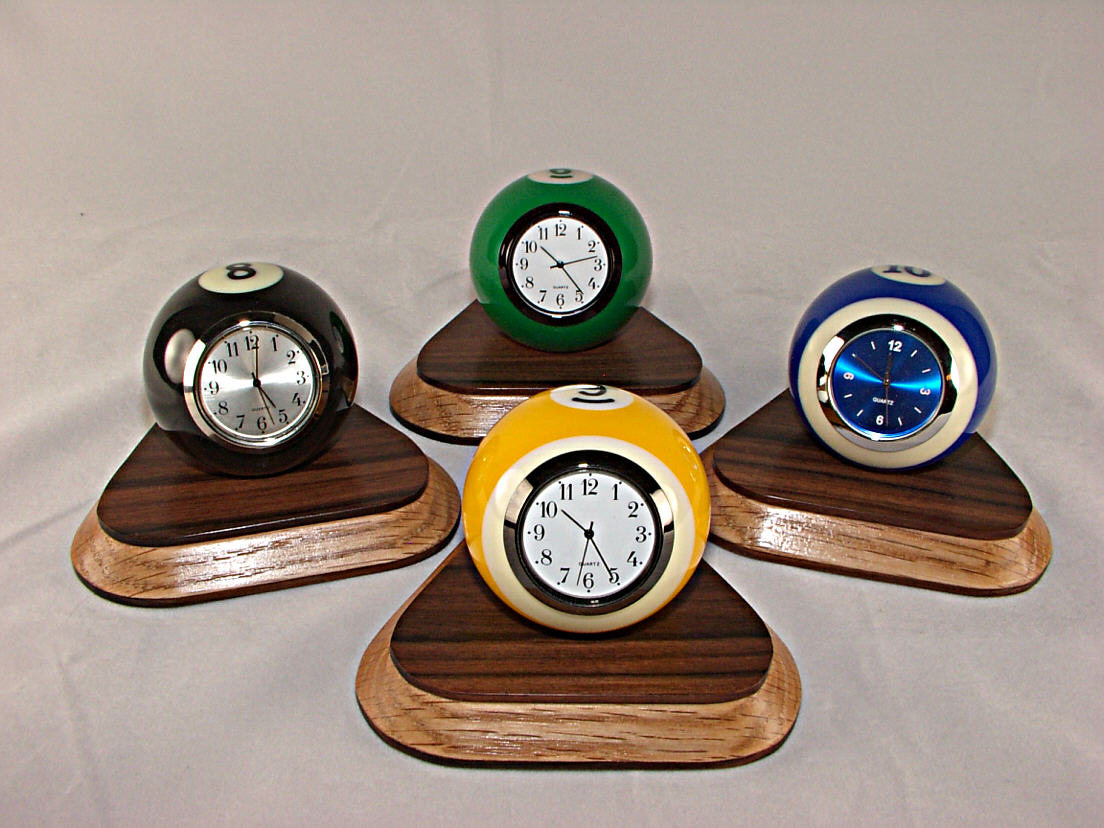 Billiardball Clocks