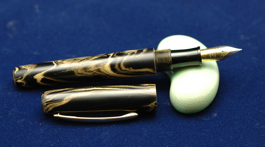 Black & Gold Ebonite Fountain Pen