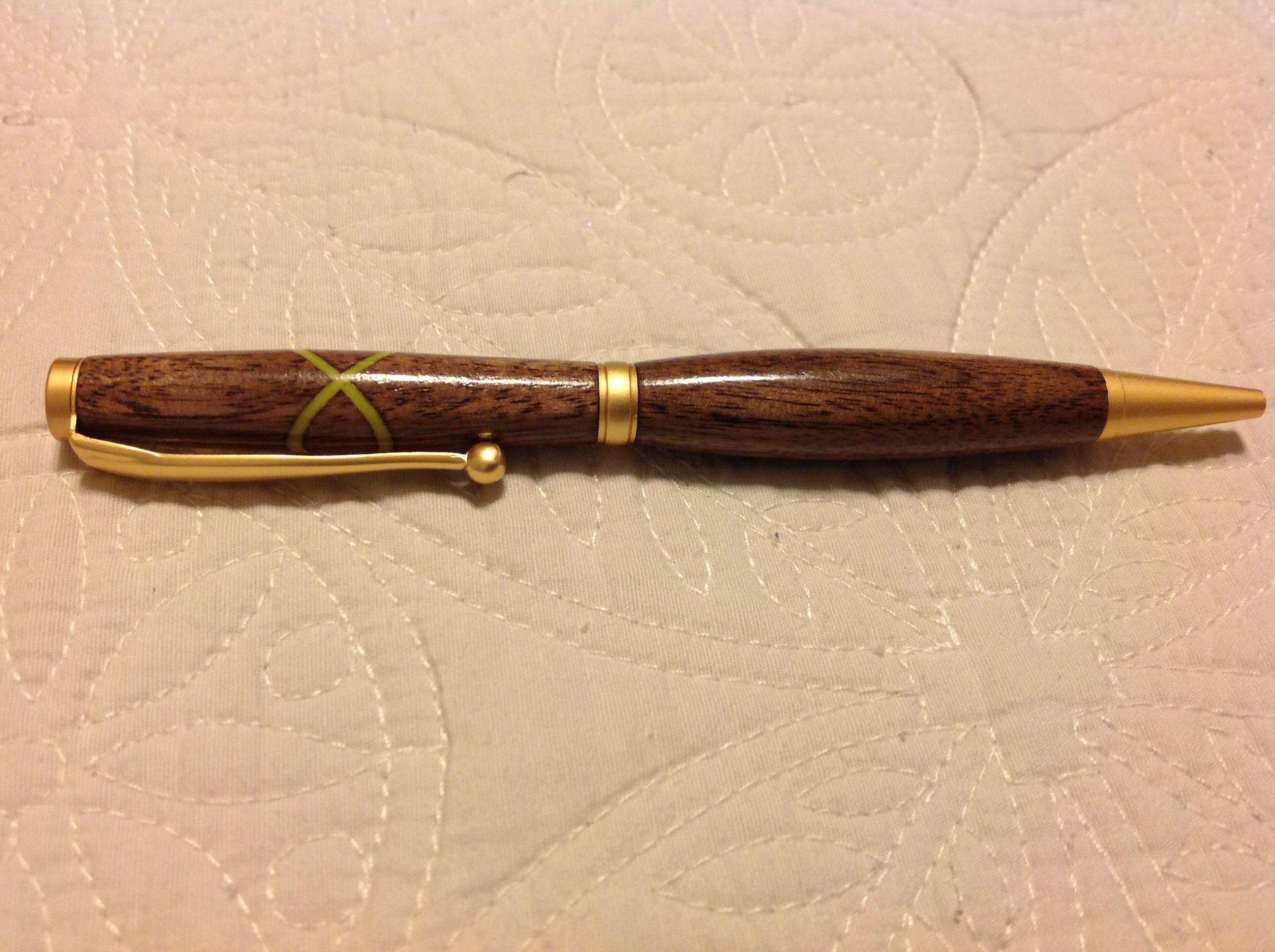 Black maple Celtic knot 2