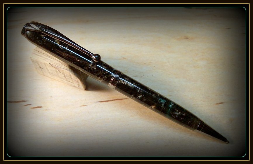 Black Titanium Comfort Pen