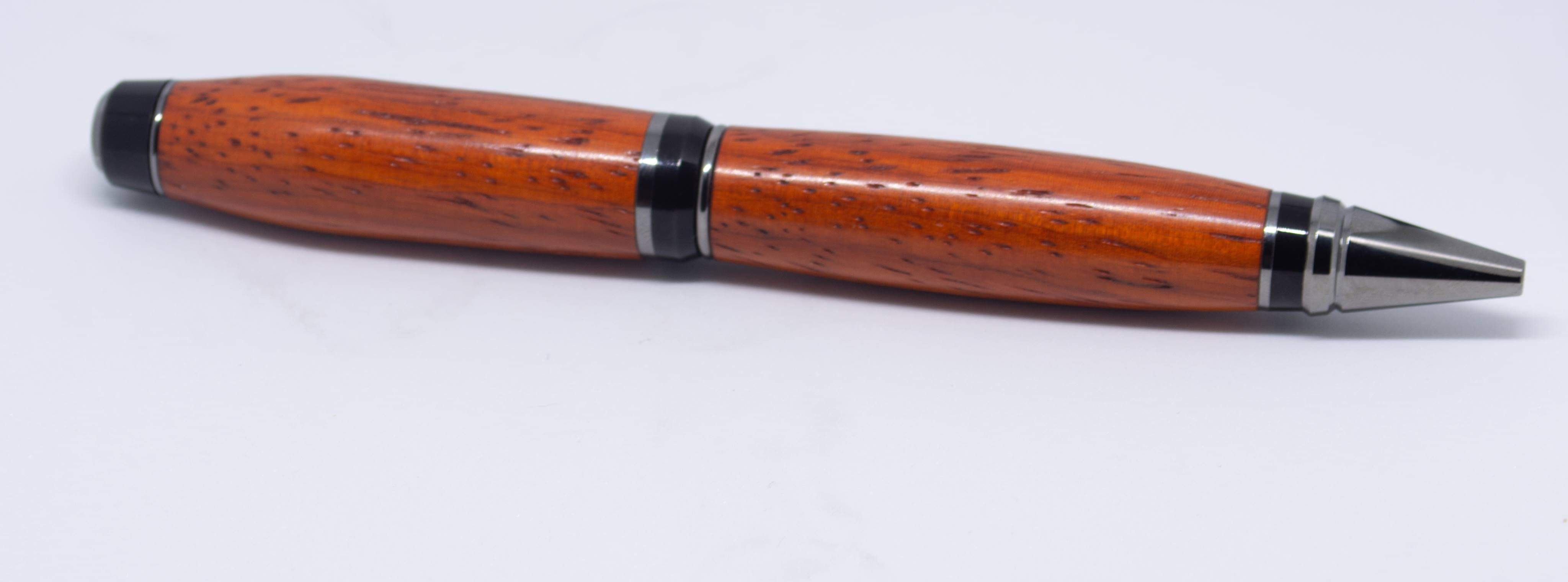 Black Titanium + Padauk cigar