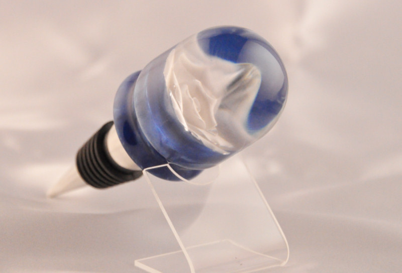 Blue Pearl and White Rose Bottle Stopper