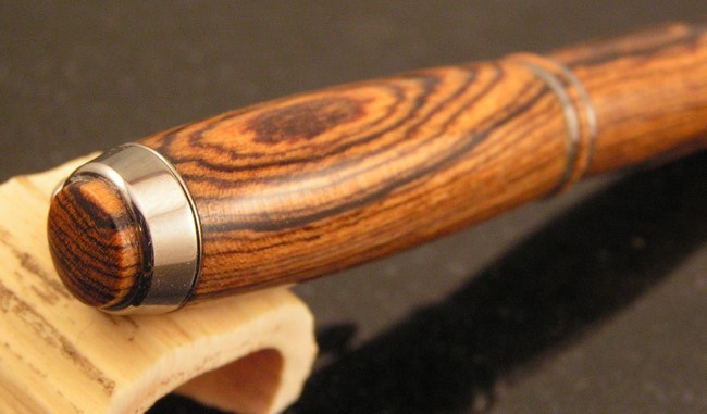 Bocote Black TI Jr. Gent