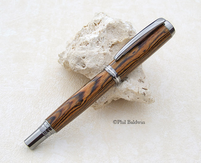 Bocote Black Titanium Jr.Gent