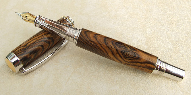 Bocote Jr.Gent Rhodium