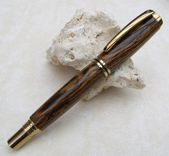 Bocote Jr.Gent Ti-Gold