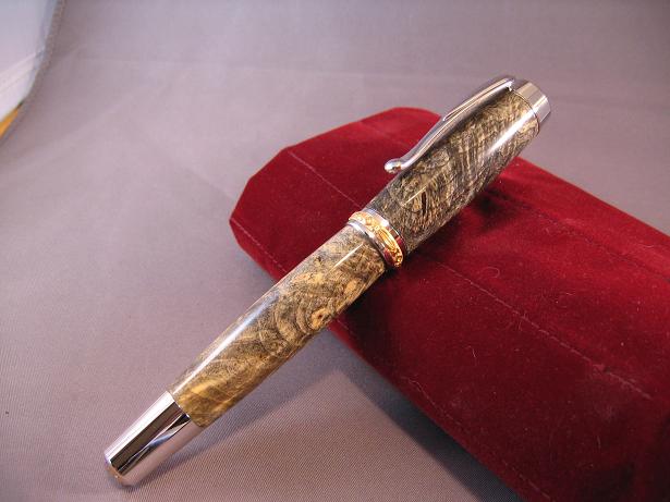 Buckeye Burl Statesman fountain pen