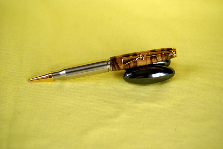 Bullet pen