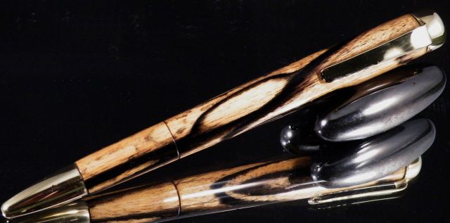 Calypso in Black and White Ebony