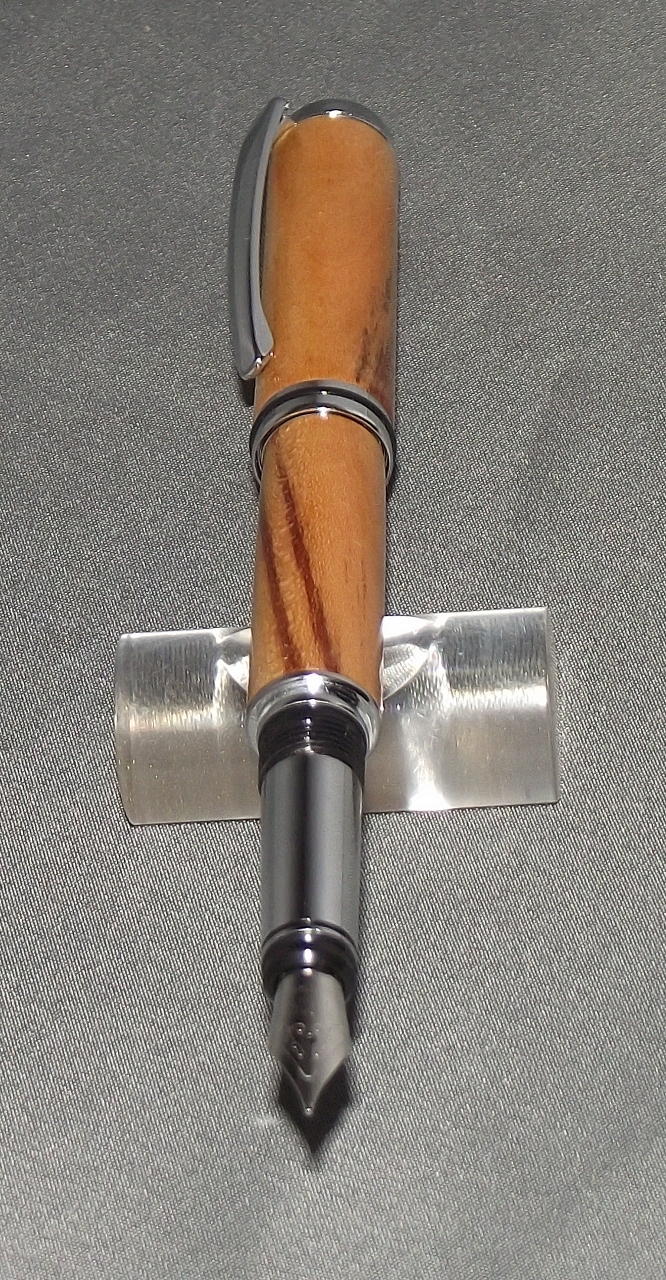 Cherry Fountain Pen 04