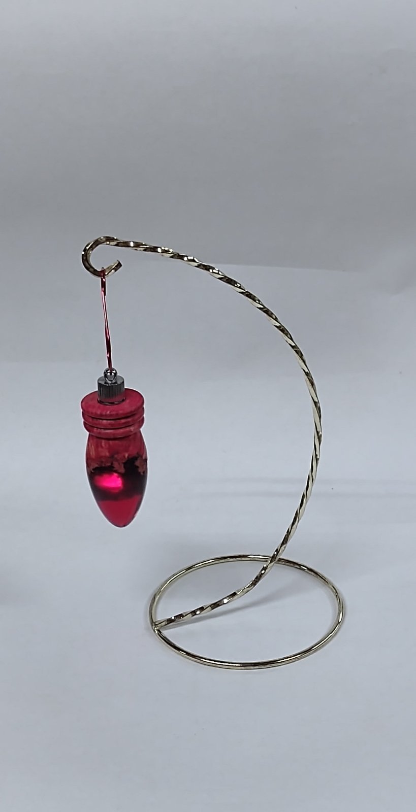 Christmas Light Bulb Ornament2.jpg