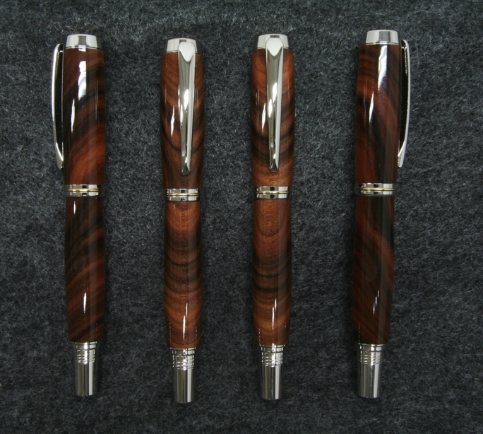 Christmas Pens 09