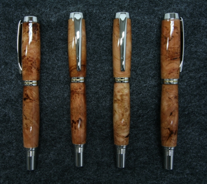 Christmas Pens 09