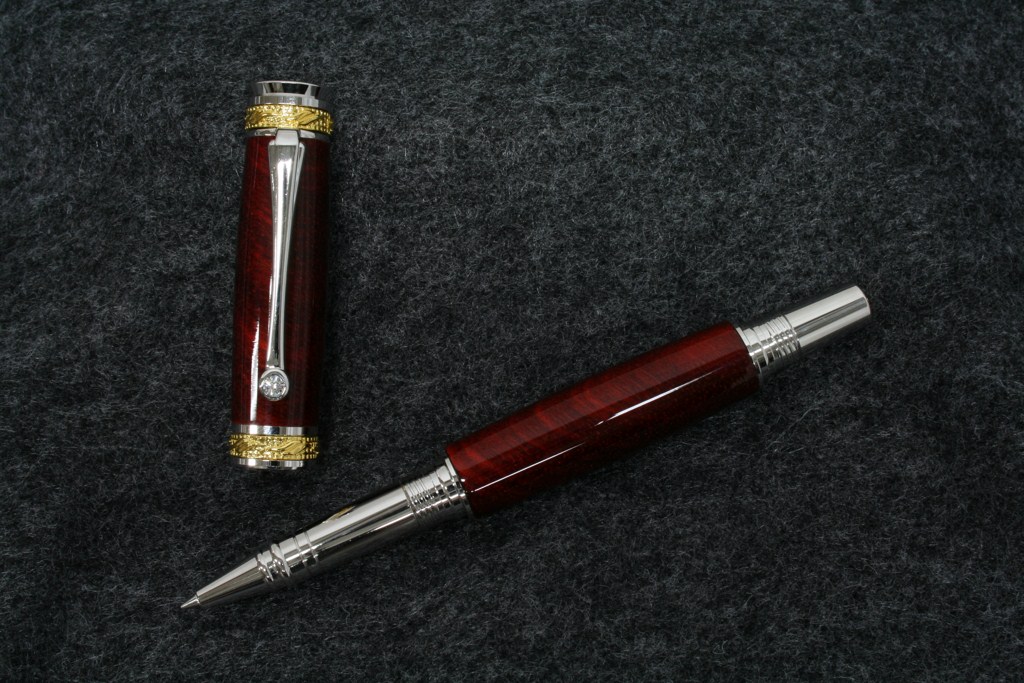 Christmas Pens 09