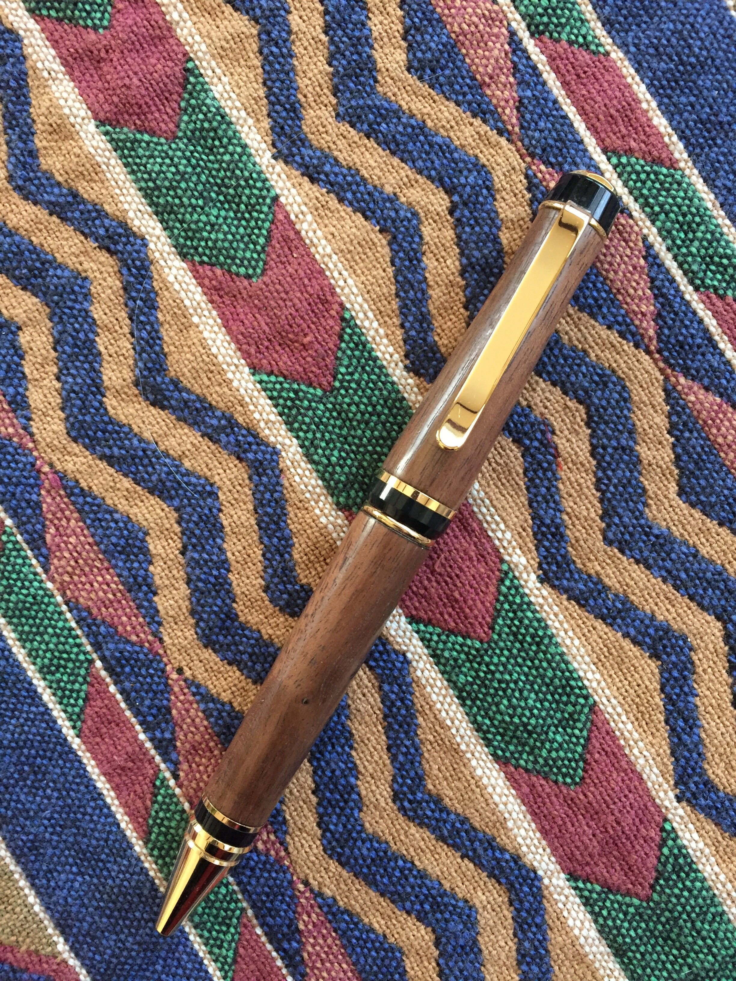 cigar twist in walnut