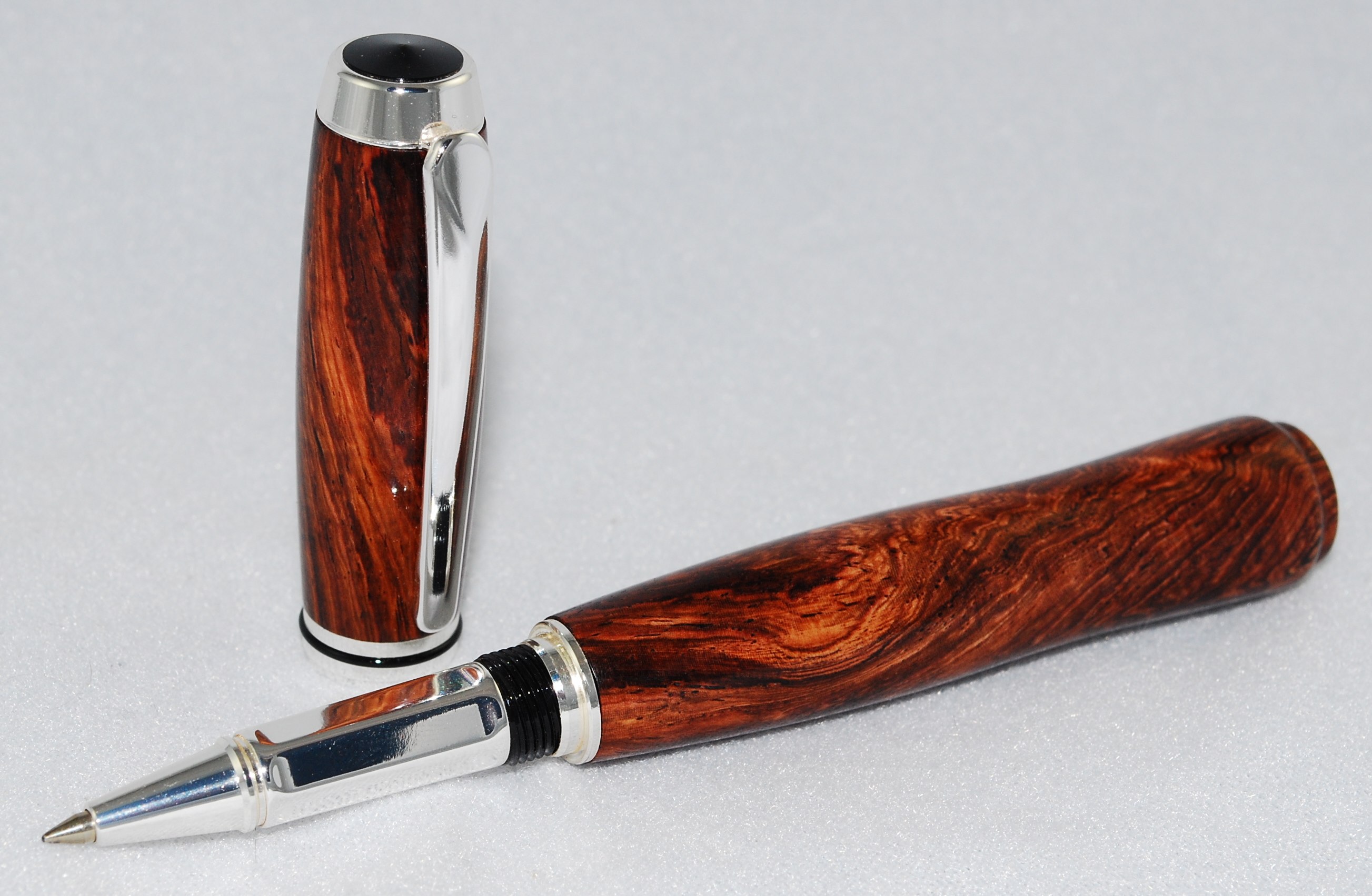 Closed End Baron in Rosewood Burl