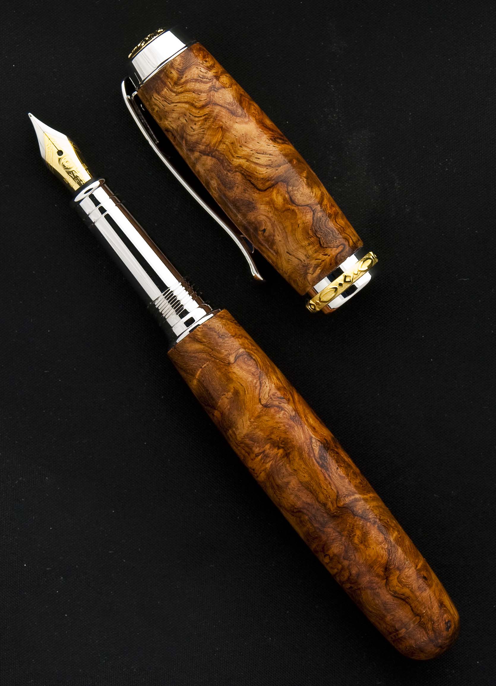 Closed End Jr. Statesman in Amboyna Burl