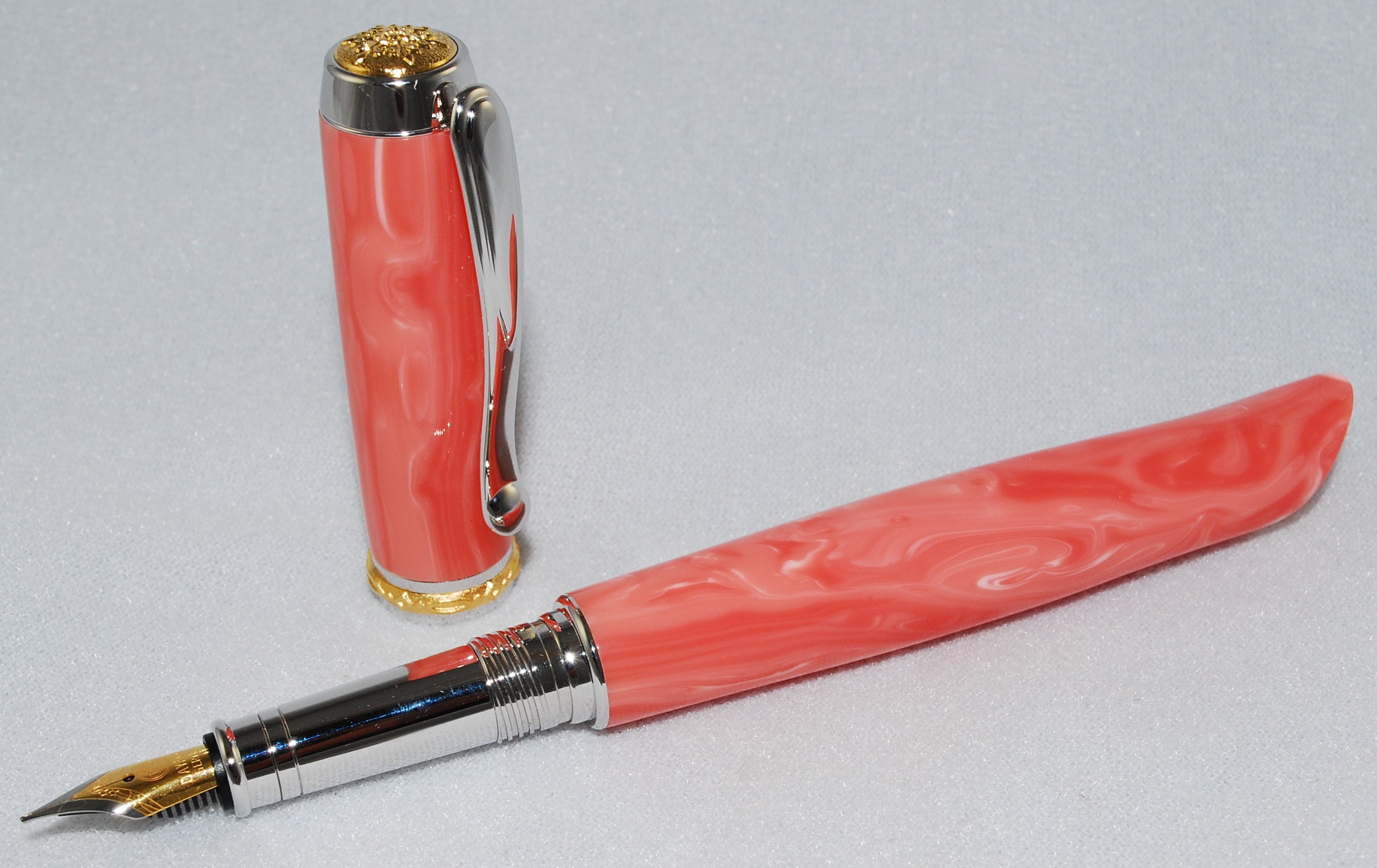 Closed End Tru-Stone Asian Coral Fountain Pen